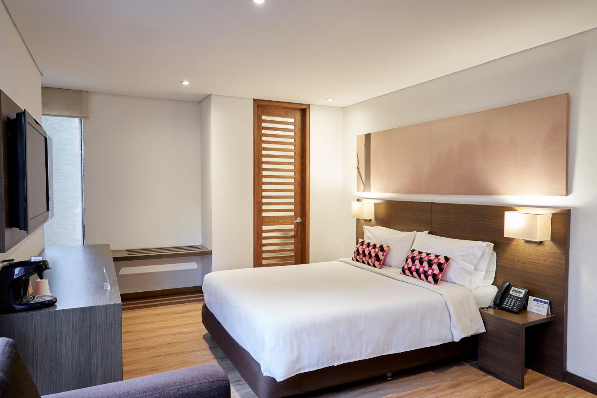 84 Dc Bogota Hotel Kültér fotó