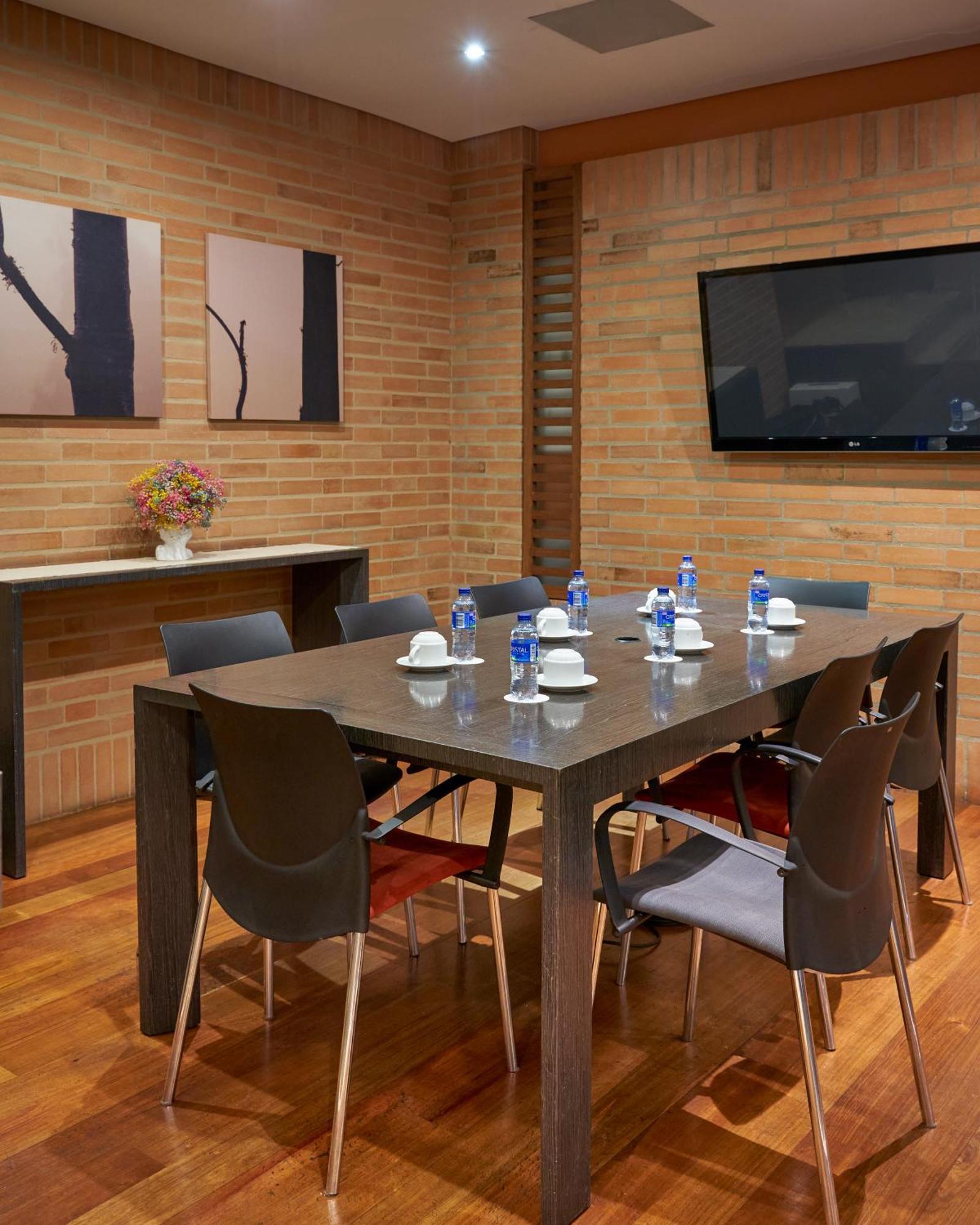 84 Dc Bogota Hotel Kültér fotó